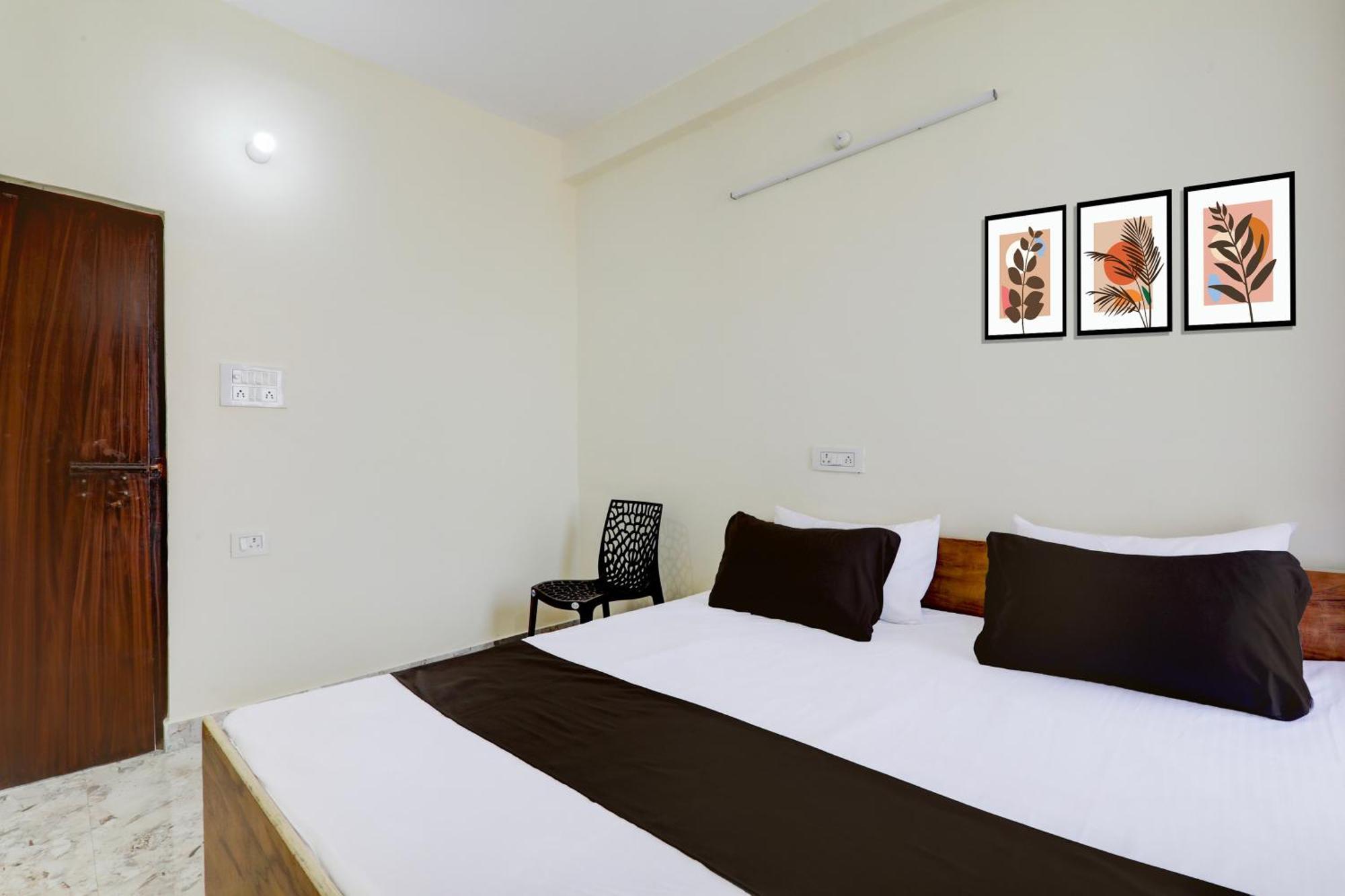 Hotel O Rn Chinhat