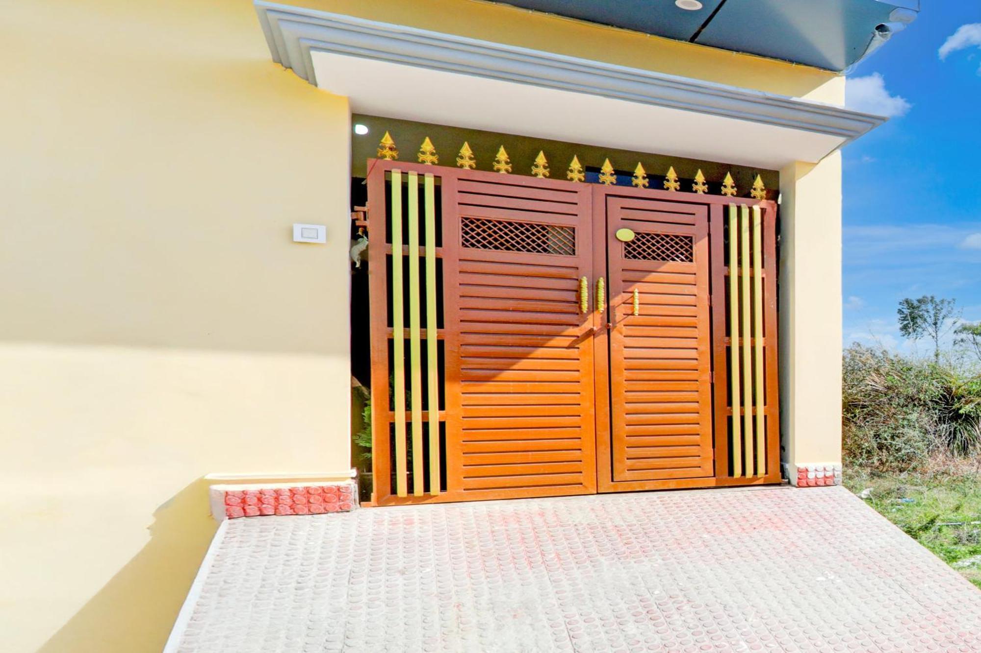 O Rn Hotel Chinhat